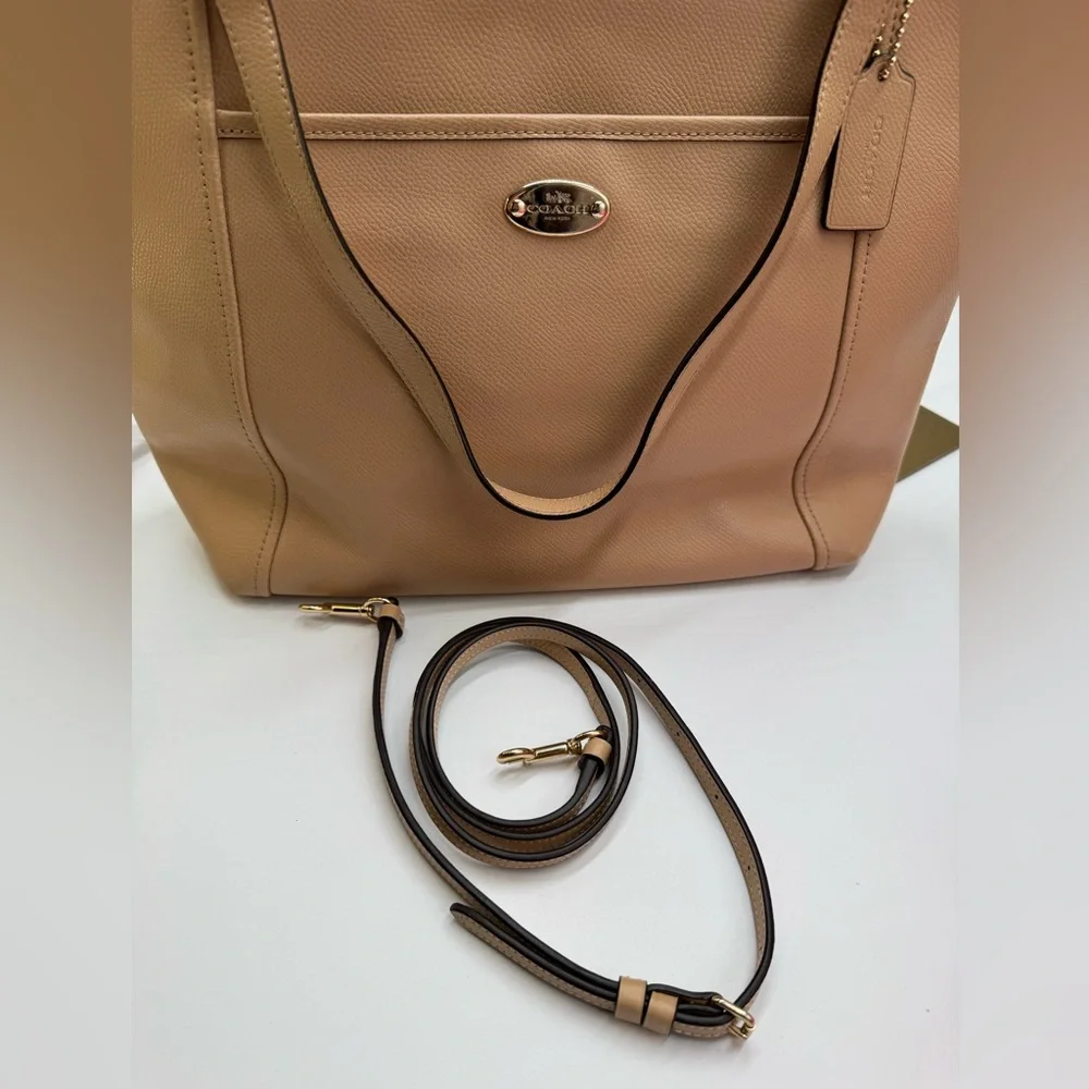 Coach Taylor Tote in Crossgrain Leather – Nude/Beige - Picture 6 of 13